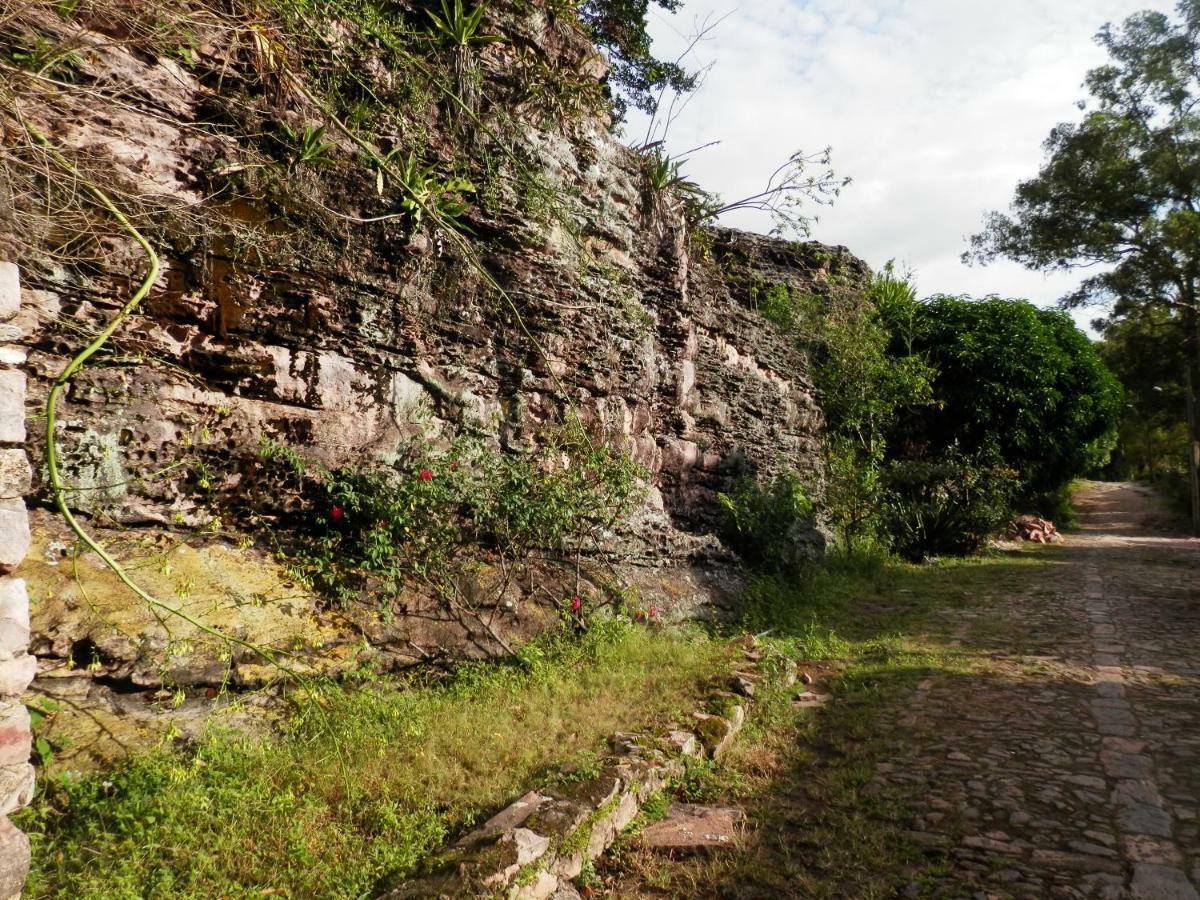 Pousada Pedras de Igatu Bagian luar foto